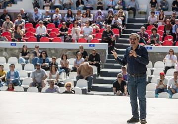 İZKİTAP'ta sanat rüzgârı