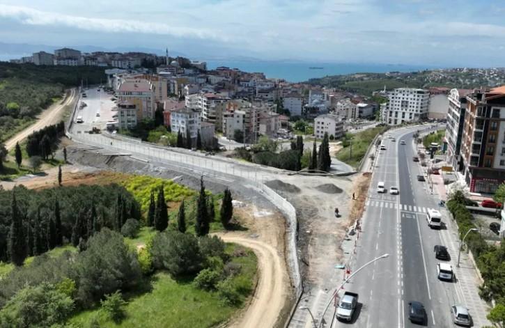 Kocaeli Büyükşehir, Gebze'de Trafik Sorununa Çözüm Sunuyor Kocaeli Büyükşehir, Gebze'de Trafik Sorununa Çözüm Sunuyor