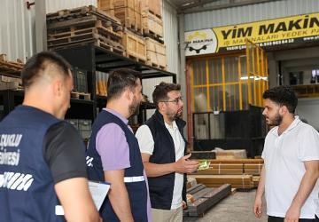 Selçuklu'da Sanayi Esnafı Atık Yönetimi Konusunda Bilgilendiriliyor