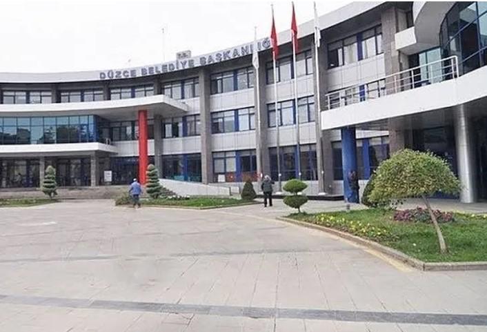 Düzce’de Otel ve AVM’lere Yangın Denetimi, 3 İşletme Kapandı Düzce’de Otel ve AVM’lere Yangın Denetimi, 3 İşletme Kapandı