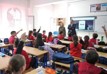 Okulda Cep Telefonu Yasağı 