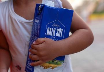 Halk Süt Projesi'yle on binlerce miniğe temel destek
