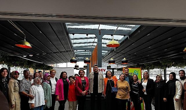 LÖSEV İstanbul Anneler Günü'nü Kutladı