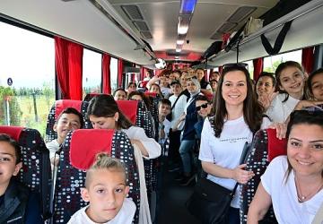 ÇKSM Öğrencileri Zorlu PSM'de Cumhuriyet'in Büyüleyici Hikayesini İzledi