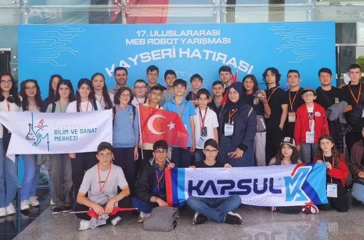 Konya Ekibi Robot Yarışması’ndan 6 Dereceyle Döndü