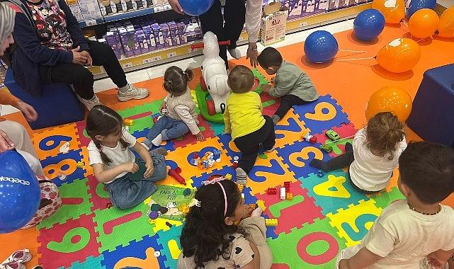 ebebek, Dünya Oyun Günü'nü “Oyun Bağ Kurar" Diyerek Kutluyor