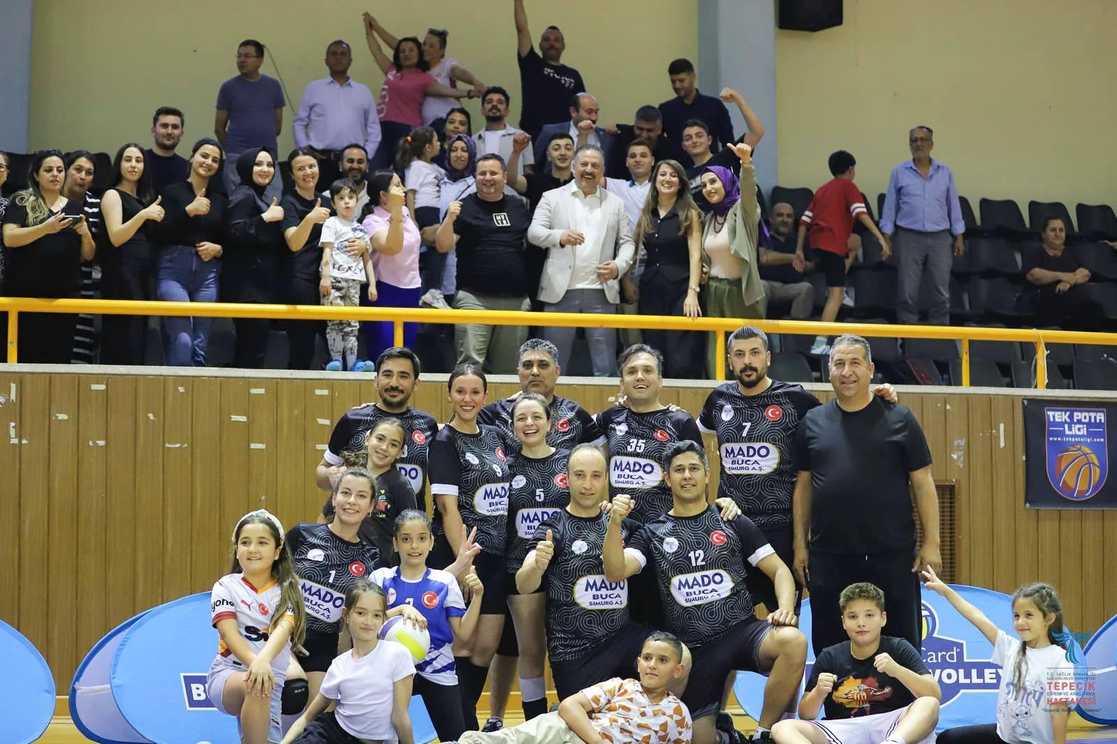 Tepecik Hastanesi Voleybol Takımı Türkiye Şampiyonasına Katılacak