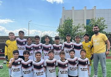 Şampiyon Burhaniye Belediyespor U-11
