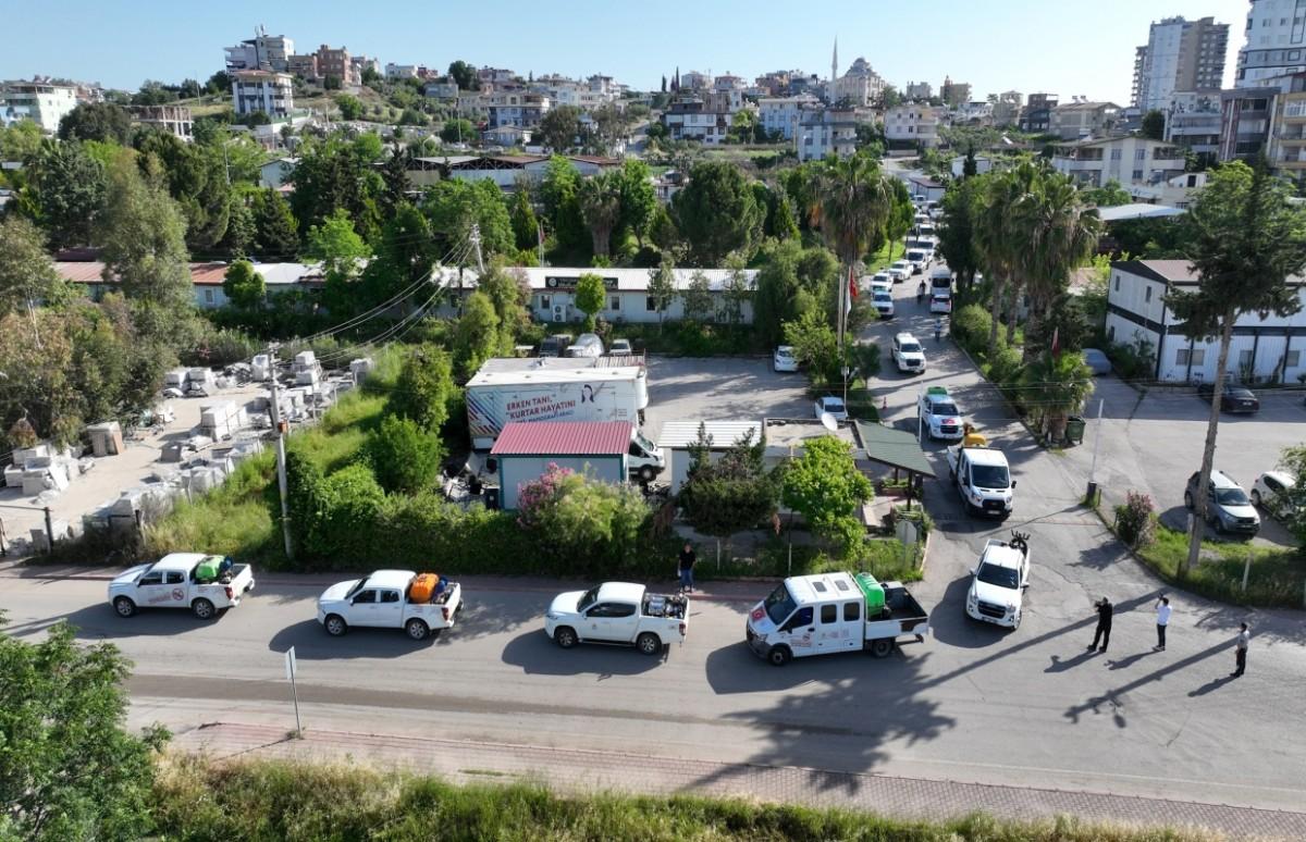 Adana Büyükşehir Belediyesi’nden Yoğun Haşereyle Mücadele Çalışması Adana Büyükşehir Belediyesi’nden Yoğun Haşereyle Mücadele Çalışması