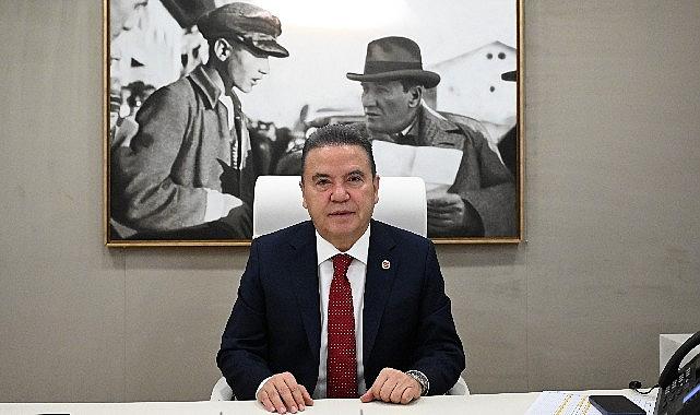 Başkan Muhittin Böcek'in 19 Mayıs Atatürk'ü Anma Gençlik ve Spor Bayramı Mesajı Başkan Muhittin Böcek'in 19 Mayıs Atatürk'ü Anma Gençlik ve Spor Bayramı Mesajı