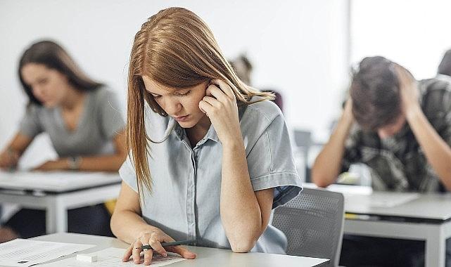 Sınav Stresi Görme Problemine Neden Oluyor Sınav Stresi Görme Problemine Neden Oluyor