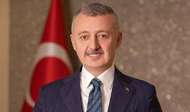 "Gençlerimiz istiklalimizin ve istikbalimizin teminatıdır" "Gençlerimiz istiklalimizin ve istikbalimizin teminatıdır"