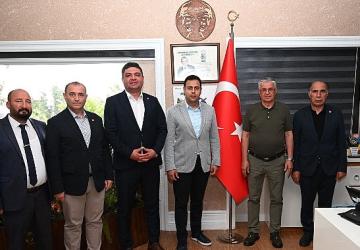 CHP Genel Başkan Yardımcısı Bozoğlu'ndan Başkan Topaloğlu'na ziyaret