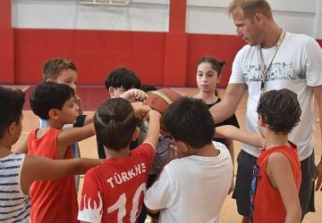 Balçova'da yaz spor okulu 30 Haziran'da başlıyor