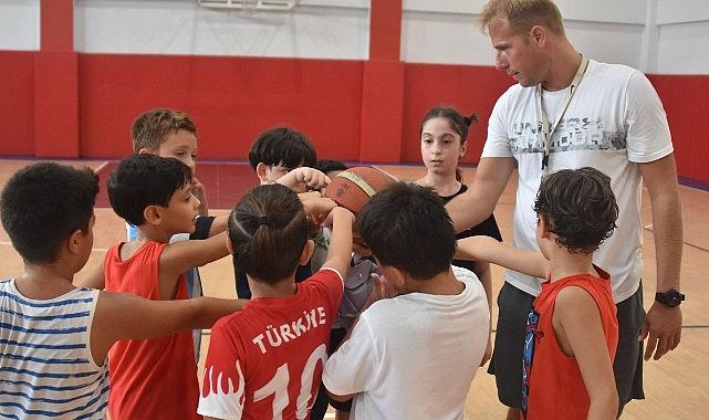Balçova'da yaz spor okulu 30 Haziran'da başlıyor Balçova'da yaz spor okulu 30 Haziran'da başlıyor