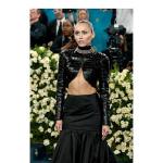 Gigi Hadid ve Miley Cyrus Met Gala'ya Maybelline New York ile hazırlandı