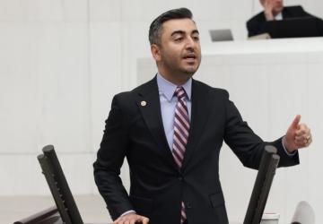 DEVA Partili Avşar, ‘Adıyaman Çarşı ve Meydan Projesi’ni meclis gündemine taşıdı