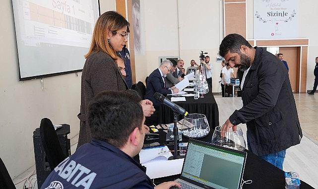 Kurban satış yerleri noter huzurunda kura ile belirlendi Kurban satış yerleri noter huzurunda kura ile belirlendi