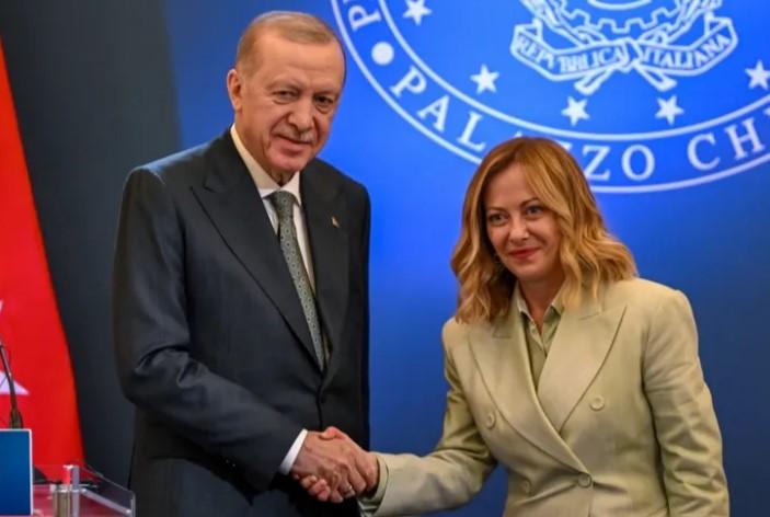 Cumhurbaşkanı Erdoğan, İtalya Başbakanı Meloni ile Telefonda Görüştü Cumhurbaşkanı Erdoğan, İtalya Başbakanı Meloni ile Telefonda Görüştü