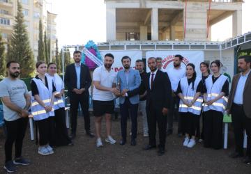 Genç Nesiller Derneği’nin Adıyaman’daki konteyner yerleşkesi açıldı: Hollanda’dan Umut Işığı - Videolu Haber