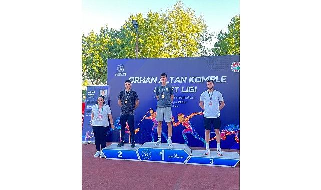 Seyhun Efe Bükmen'den Şampiyonluk, Altyapıdan Madalya Yağmuru Seyhun Efe Bükmen'den Şampiyonluk, Altyapıdan Madalya Yağmuru