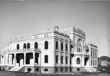 Maceraperest Bir Mimarın Fotoğrafhanesi Arif Hikmet Koyunoğlu 1893-1982