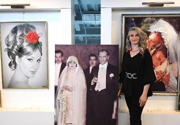 Bursa'nın ipek böceği kozaları usta oyuncuların fotoğraflarını süsledi