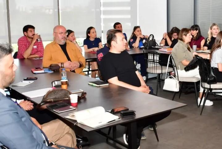 Manisa’da Hizmet Kalitesini Artırmak İçin Eğitim Başlatıldı Manisa’da Hizmet Kalitesini Artırmak İçin Eğitim Başlatıldı