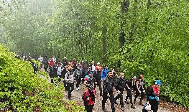 İnegöl'de 19 Mayıs Kutlamaları Doğa Yürüyüşü İle Başladı İnegöl'de 19 Mayıs Kutlamaları Doğa Yürüyüşü İle Başladı