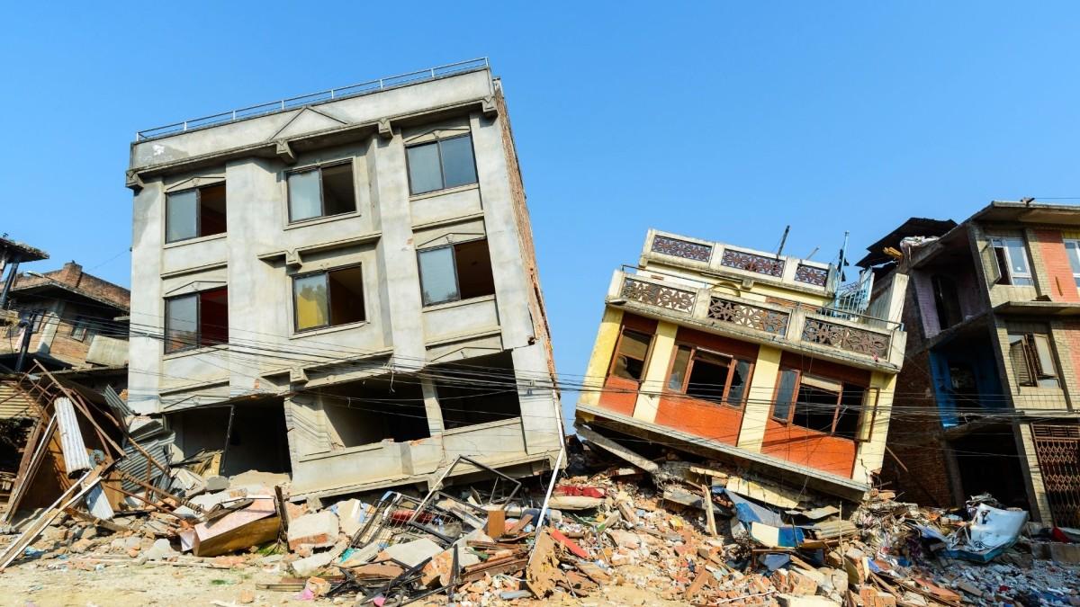 Deprem davasında, dönemin AK Parti’li başkanları ve 8 kamu görevlisine soruşturma izni Deprem davasında, dönemin AK Parti’li başkanları ve 8 kamu görevlisine soruşturma izni