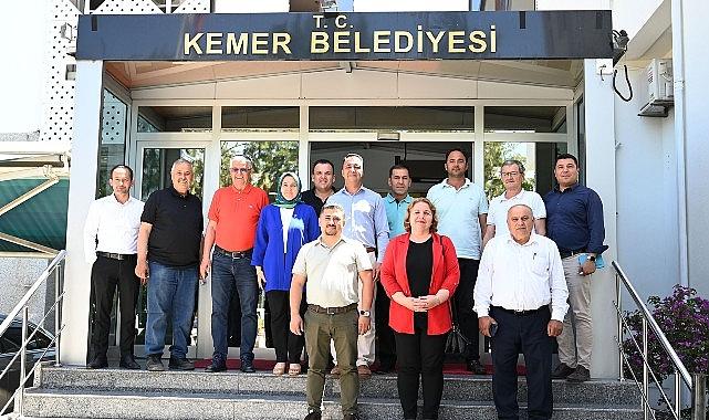 Başkan Topaloğlu muhtarlarla bir araya geldi Başkan Topaloğlu muhtarlarla bir araya geldi