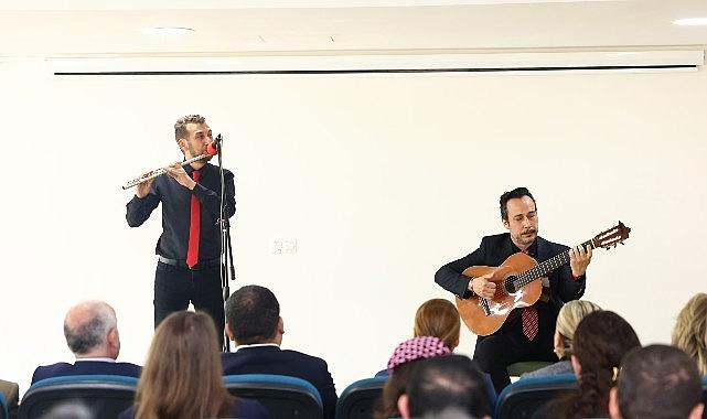 Gönüllü okuyucuların sesi, görme engellilere ışık oldu