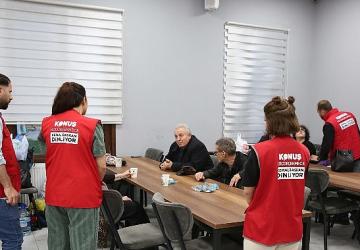 Deprem sonrası Küçükçekmece Belediyesi tüm imkânlarını seferber etti