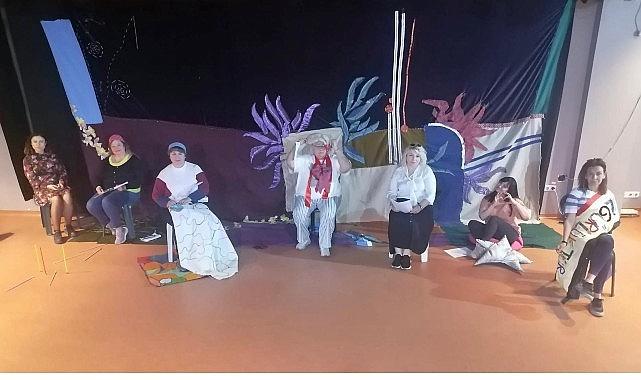 İstanbul Şehir Tiyatroları Çağdaş Gösteri Sanatları Merkezi, Kadınlardan Güçlenme Hikâyeleri-3 Atölye Gösterisini Seyirciyle Buluşturuyor