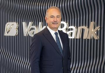 VakıfBank'tan 1 Milyar Dolar Tutarında Sürdürülebilirlik Temalı Sendikasyon Kredisi