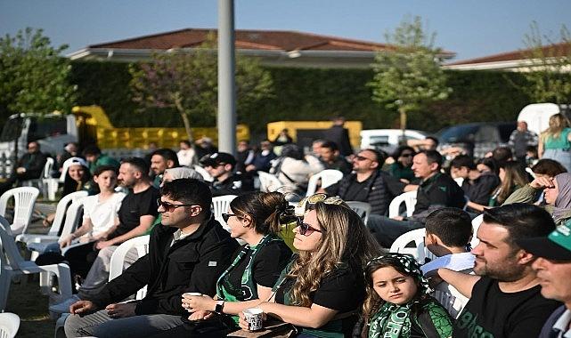 Başkan Kocaman, Kocaelispor'un Maçını Kartepelilerle İzledi