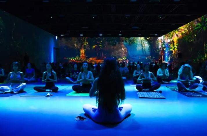 İstanbul’da Teknoloji ve Yoga Buluştu