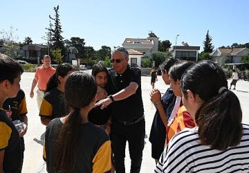 Başkan Topaloğlu kermese katıldı