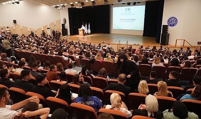 YÖK Başkanı Özvar, “Ege Üniversitesi Türk yükseköğretiminde müstesna bir konuma sahiptir" YÖK Başkanı Özvar, “Ege Üniversitesi Türk yükseköğretiminde müstesna bir konuma sahiptir"