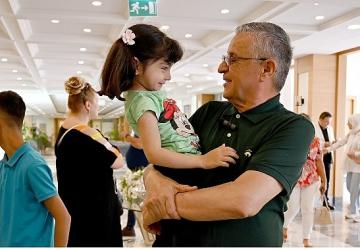 Başkan Topaloğlu engellilerle yemekte buluştu