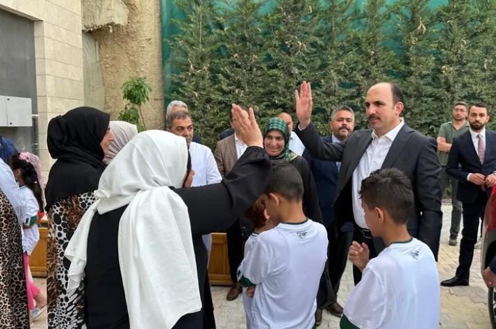 Başkan Altay, Konya’da Ağırlanan Gazzeli Ailelerle Bir Araya Geldi Başkan Altay, Konya’da Ağırlanan Gazzeli Ailelerle Bir Araya Geldi
