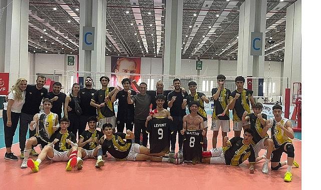Büyükşehir Belediyespor Voleybolda Son 8'de Büyükşehir Belediyespor Voleybolda Son 8'de