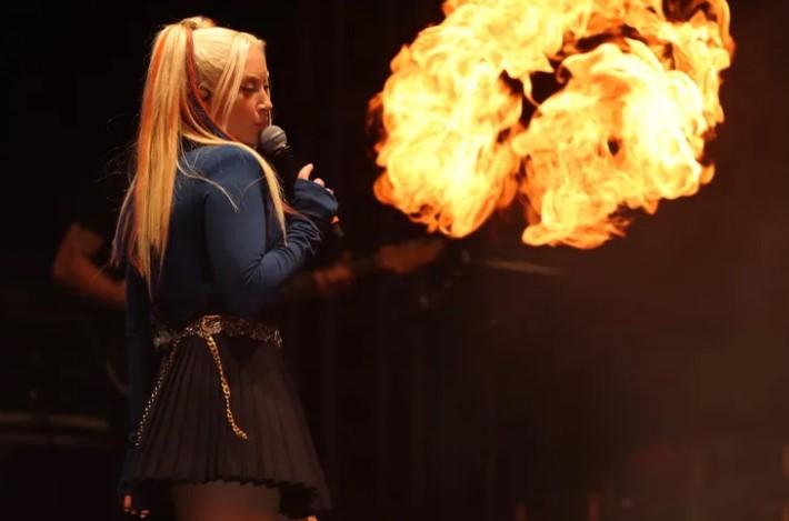 Sahne Ece Seçkin’le Şenlendi