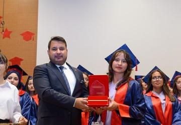 Kahramankazan'da Mezuniyet Sevinci