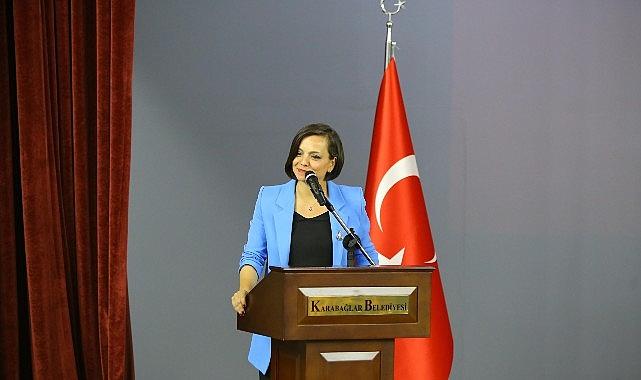 Karabağlar Belediyesi'nde aday memurlar yemin etti Karabağlar Belediyesi'nde aday memurlar yemin etti
