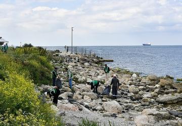 Beylikdüzü'nde Çevre Seferberliği: Gürpınar Sahili'nde 100 Kilo Atık Toplandı