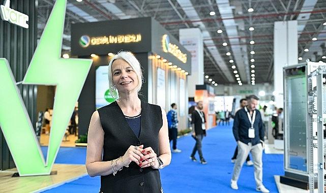 İzmir, temiz enerji alanında uluslararası buluşmalara ev sahipliği yaptı İzmir, temiz enerji alanında uluslararası buluşmalara ev sahipliği yaptı