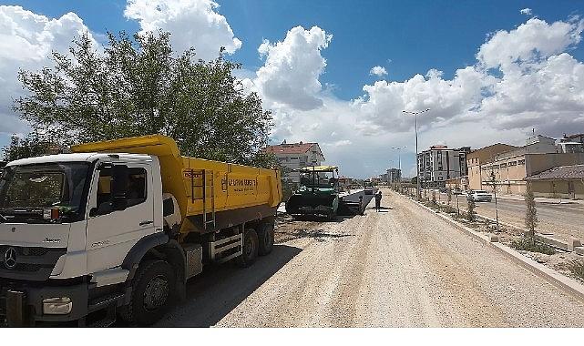 Abdullah Sabri Ülgen Caddesi Asfaltlanıyor Abdullah Sabri Ülgen Caddesi Asfaltlanıyor