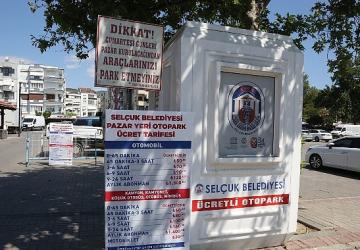 Efes Selçuk'ta Pazar Yeri Otoparkında Hem Ücretsiz Süre Arttı Hem Abonmanlık Başladı