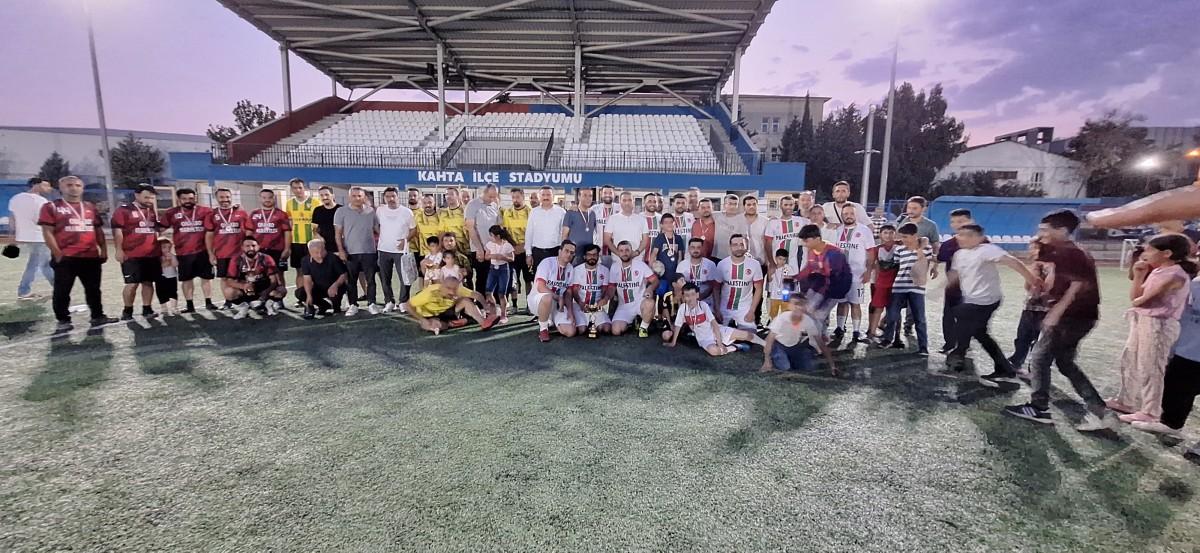 Öğretmenler arası futbol turnuvası sona erdi Öğretmenler arası futbol turnuvası sona erdi